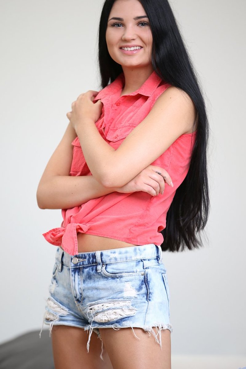 Екатерина, 20 лет, 4 размер груди